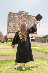 UNAM 10
