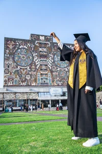 UNAM 4